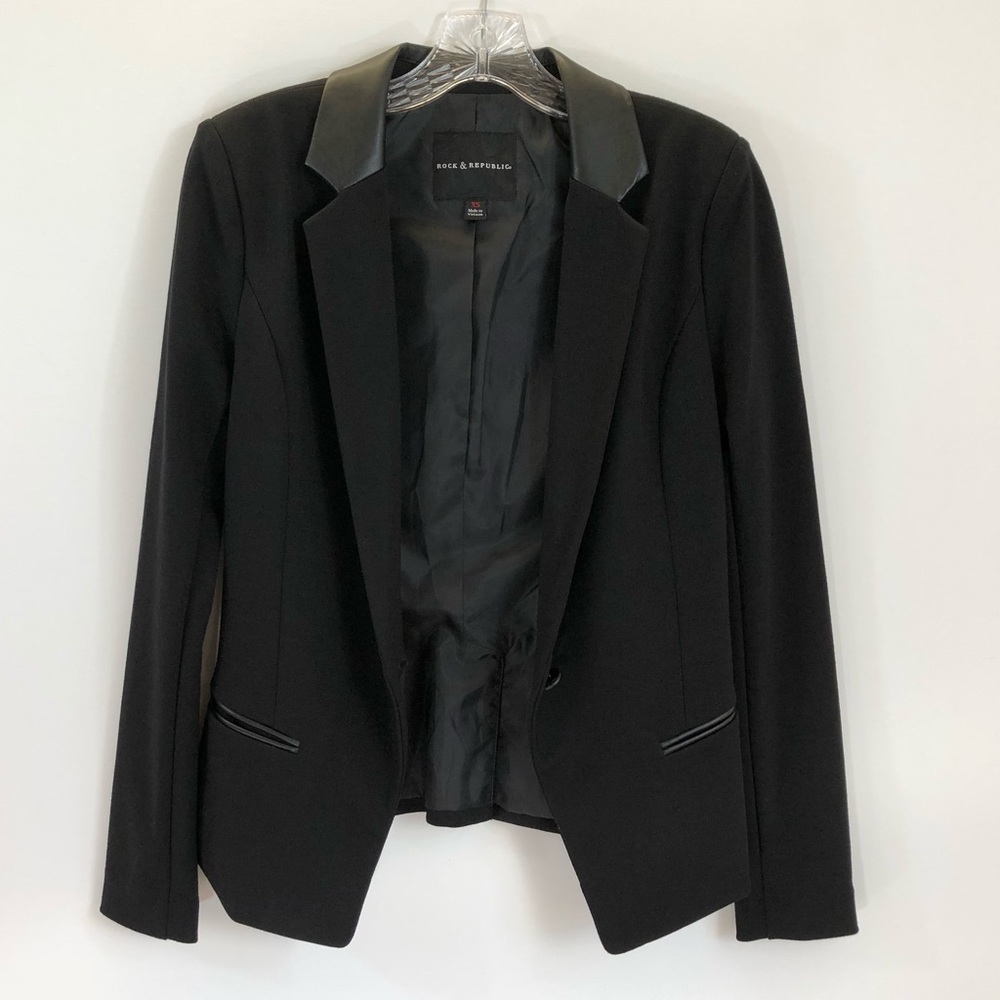 Rock and Republic Blazer || XS ||